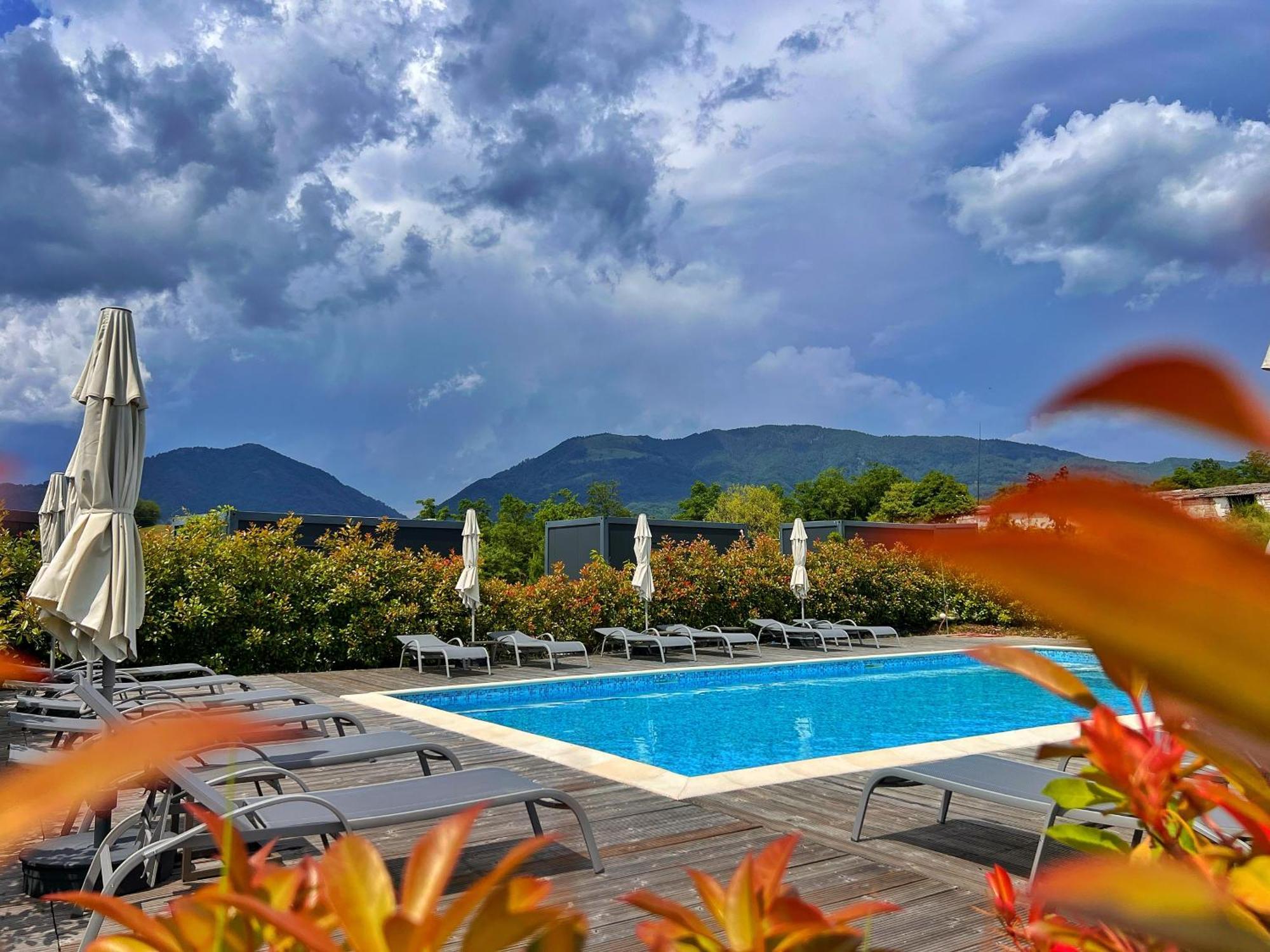 Flandra Glamping Otel Corbeni Dış mekan fotoğraf