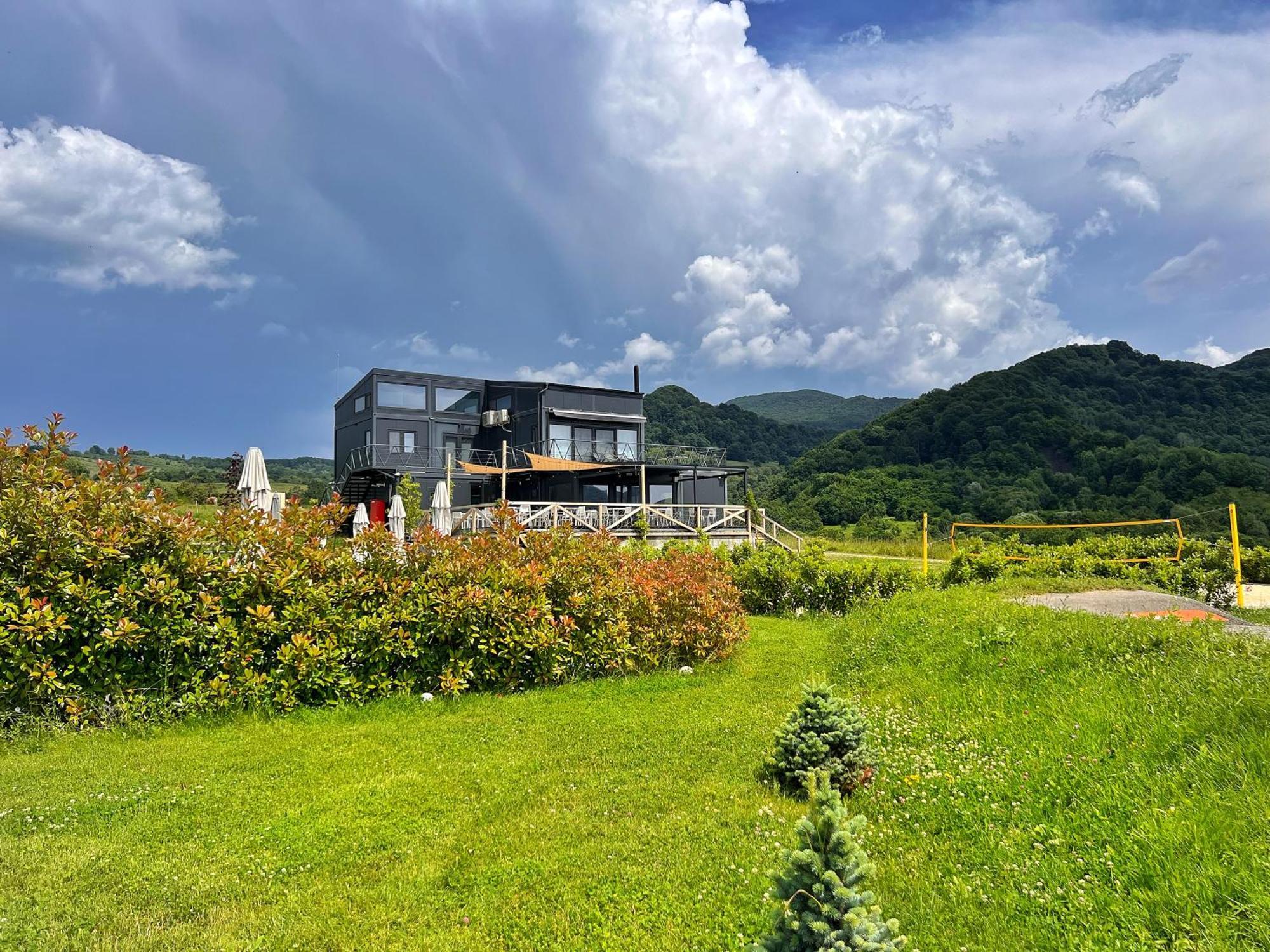 Flandra Glamping Otel Corbeni Dış mekan fotoğraf